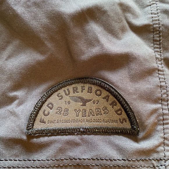 Men’s Patagonia wavefarer board shorts size 34 - Picture 2 of 4